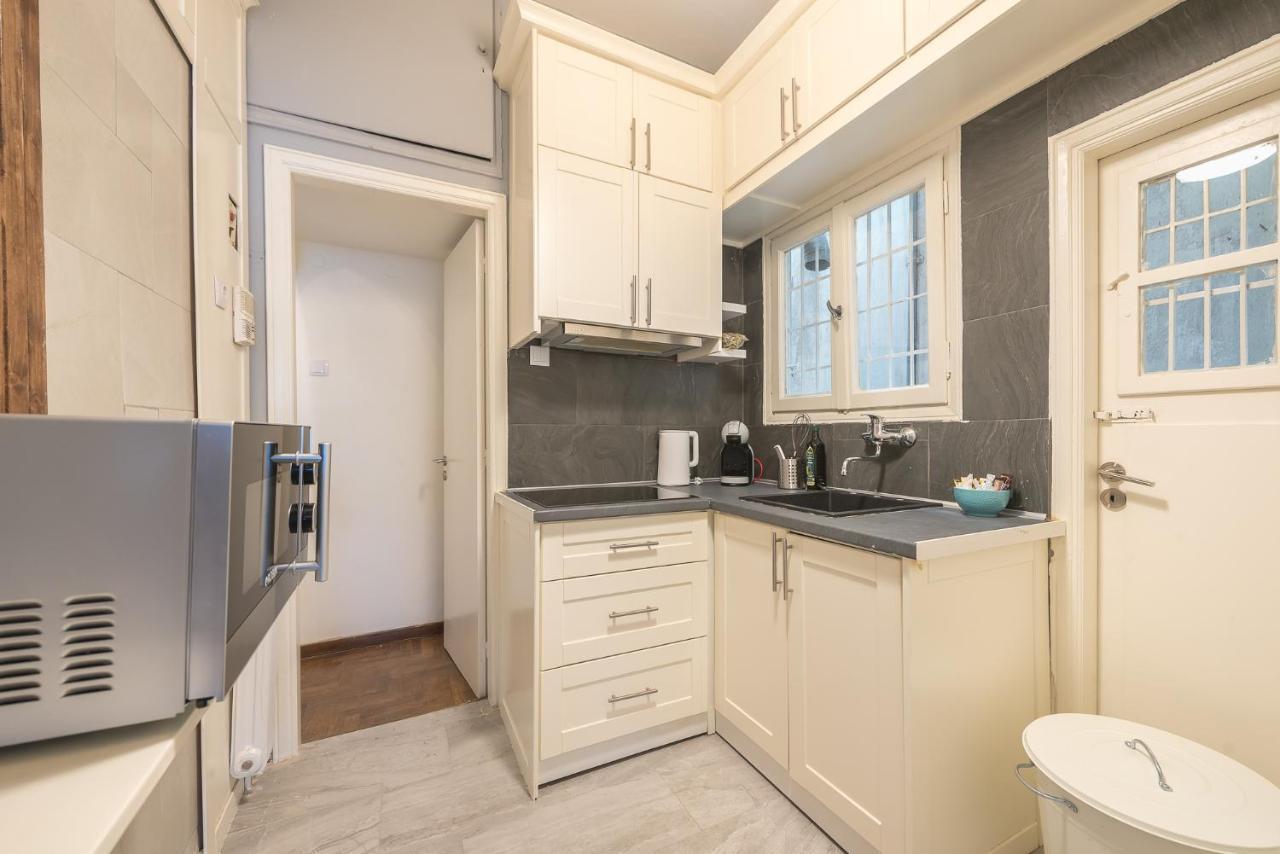 Athenean Classic Apartment At Acropolis Museum & Metro المظهر الخارجي الصورة