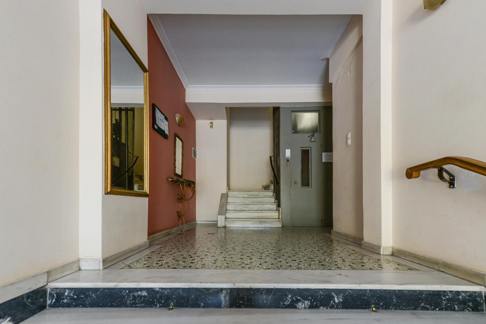 Athenean Classic Apartment At Acropolis Museum & Metro المظهر الخارجي الصورة