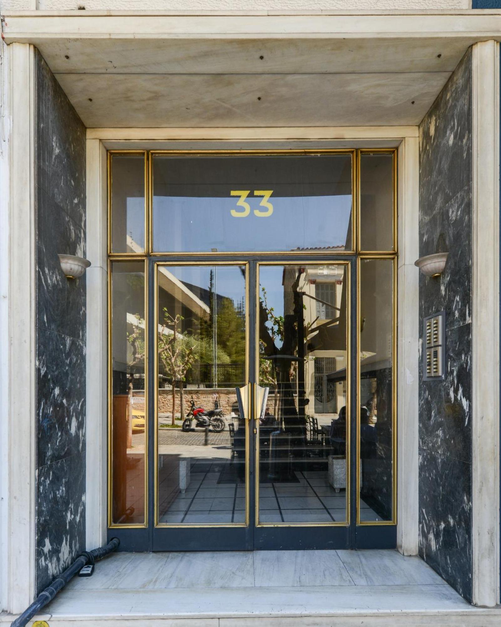 Athenean Classic Apartment At Acropolis Museum & Metro المظهر الخارجي الصورة